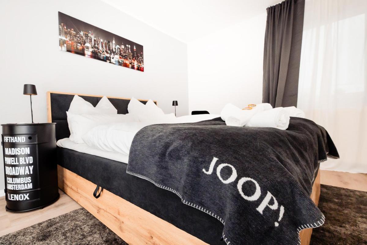 Apartment Bee Design Nespresso Kueche Parkplaetze Ps5 *